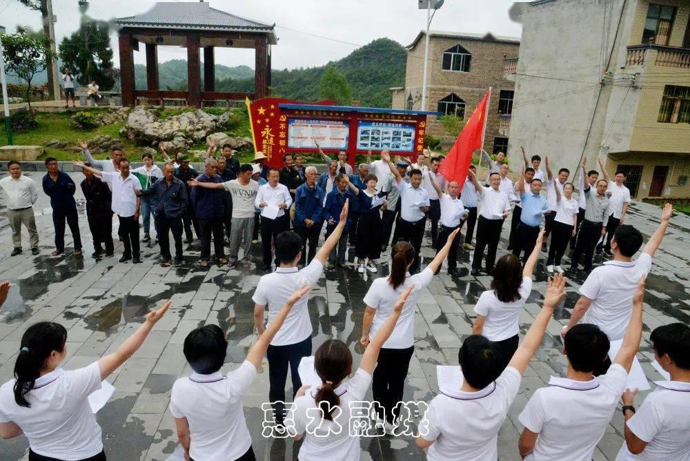 小孔雀逃脱